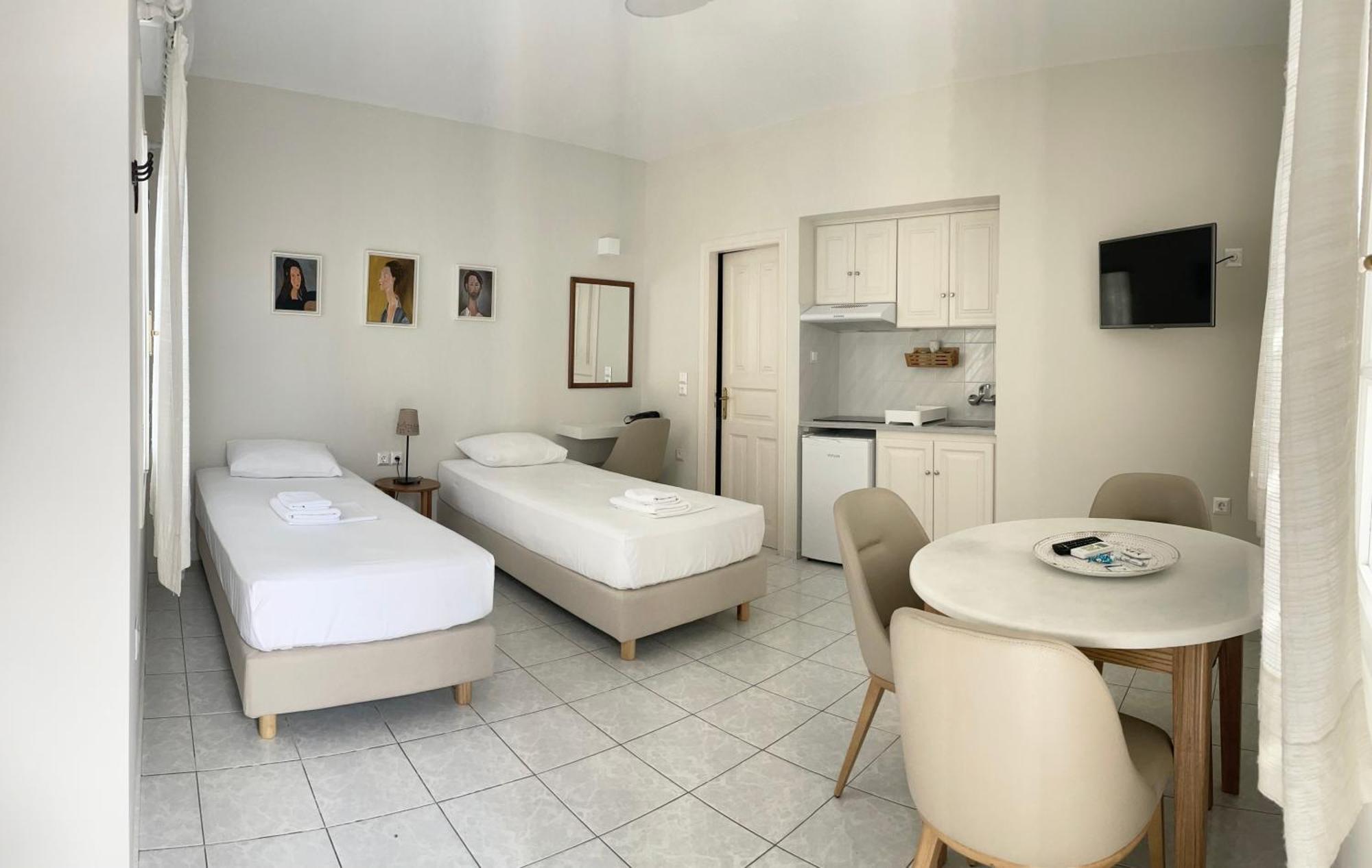 Manto Apartments Tinos Exterior photo